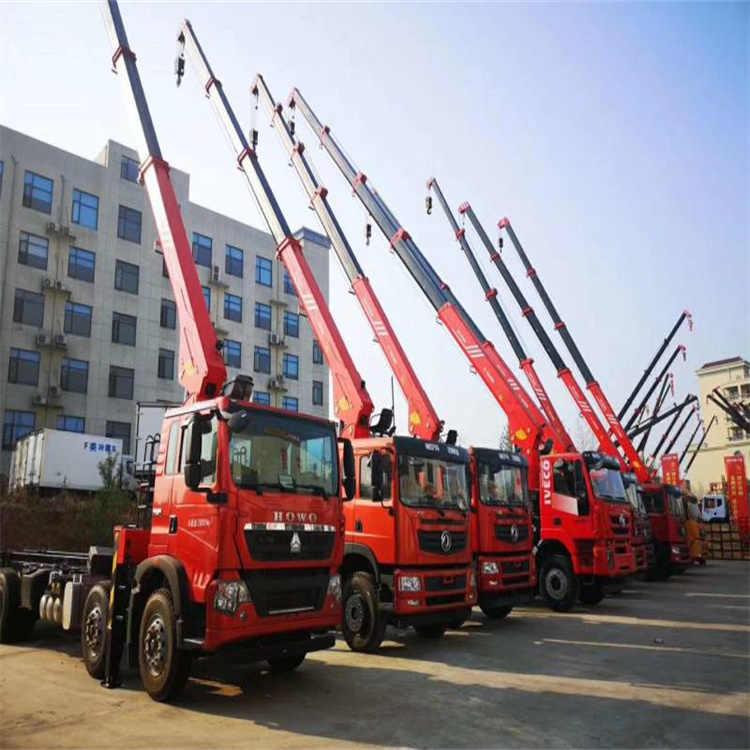 江汉石油管理局附近哪里有出租随吊车